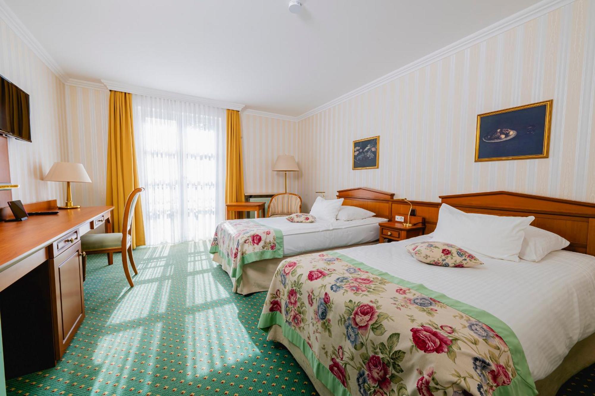 Hotel Am Schlosspark Gotha Exterior foto